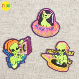 M Motif alien party